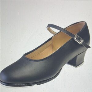 Bloch leather tap Maryjane style shoes in Black- almost new